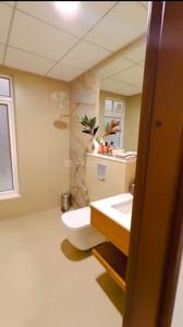 Bathroom Image of 1326 Sq.ft 3 BHK Apartment / Flat for sale in Godrej Blue, New Alipore Kolkata for Rs. 24900000