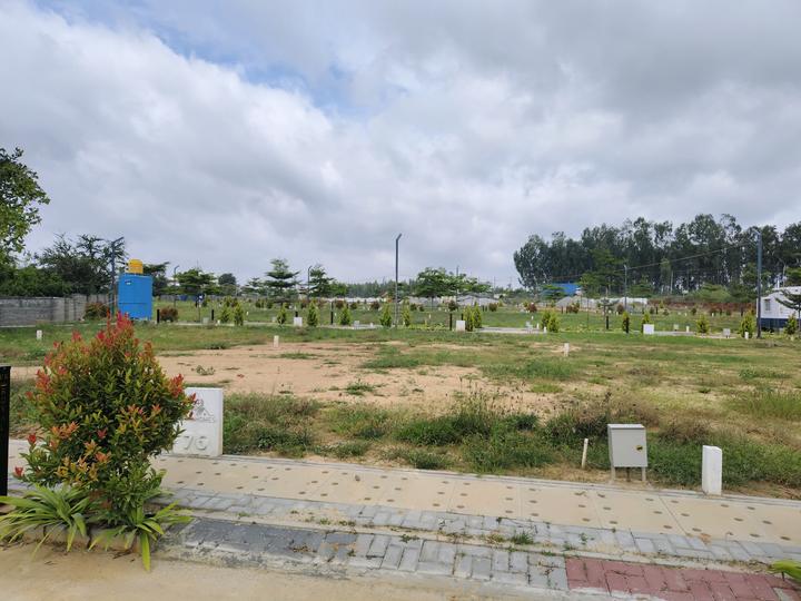 Kadubeesanahalli Main Image 1