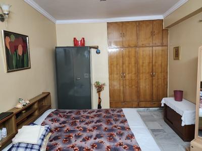 Bedroom Image of 1750 Sq.ft 3 BHK Apartment / Flat for sale in Hazratganj Lucknow for Rs. 10000000