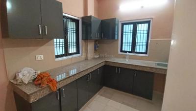 Kitchen Image of 3500 Sq.ft 8 BHK Independent House for rent in Paharia Varanasi for Rs. 65000