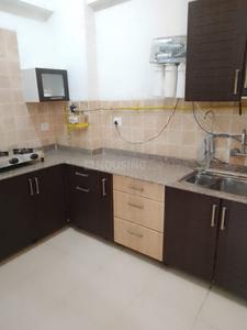 Kitchen Image of 1050 Sq.ft 2 BHK Apartment / Flat for rent in Swaraj Homes Maj Udai Apartment, Sector 29 Noida for Rs. 42000
