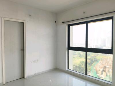 Bedroom Image of 611 Sq.ft 1 BHK Apartment / Flat for rent in Runwal Gardens Phase I, Dombivli East Thane for Rs. 12999