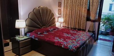 Bedroom Image of 1000 Sq.ft 2 BHK Builder Floor for sale in Sector 52 Gurgaon for Rs. 15000000