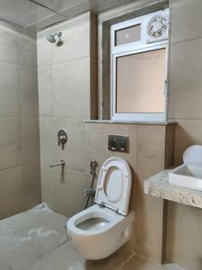 Common Bathroom Image of 800 Sq.ft 2 BHK Apartment / Flat for sale in Kasarvadavali Thane for Rs. 6800000