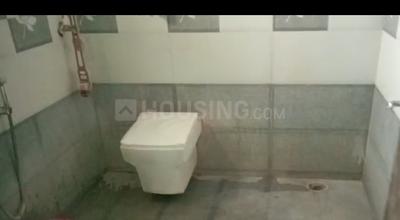 Bathroom Image of 1300 Sq.ft 2 BHK Independent House for rent in Sarkar Kollappatty Salem for Rs. 14000