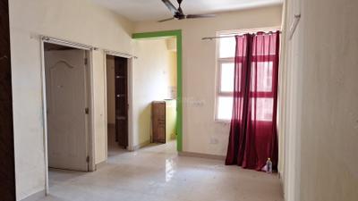 Living Room Image of 800 Sq.ft 2 BHK Apartment / Flat for sale in Shree Vardhman Mantra, Sector 67 Gurgaon for Rs. 7300000
