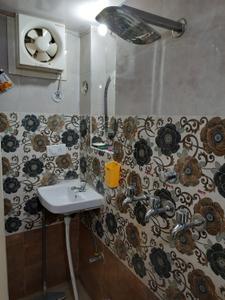Bathroom Image of 1500 Sq.ft 2 BHK Independent House for rent in Deen Dayal Puram Bareilly for Rs. 15000