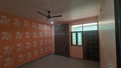 Bedroom Image of 1600 Sq.ft 2 BHK Builder Floor for rent in Sector 40 Gurgaon for Rs. 32000