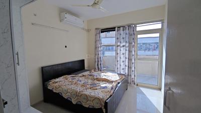 Bedroom Image of 850 Sq.ft 2 BHK Apartment / Flat for rent in Pyramid Urban 67A, Sector 67 Gurgaon for Rs. 25000