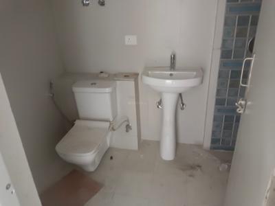 Image of 1990 Sq.ft 3 BHK Apartment / Flat for rent in Vikram Golf View Condos, Sector 19 Dwarka, New Delhi for Rs. 75000