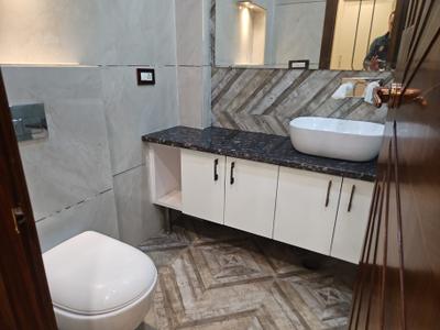 Image of 1440 Sq.ft 3 BHK Builder Floor for sale in GTB Nagar, New Delhi for Rs. 27500000