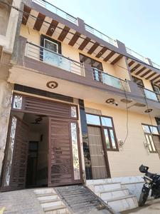 Building Image of 1200 Sq.ft 4 BHK Independent House for rent in Govindpuram Ghaziabad for Rs. 19000