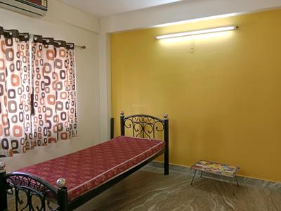 Bedroom Image of 761 Sq.ft 2 BHK Builder Floor for sale in Tollygunge Kolkata for Rs. 6900000