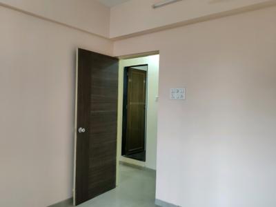 Bedroom Image of 910 Sq.ft 2 BHK Apartment / Flat for rent in Kasarvadavali Thane for Rs. 24000