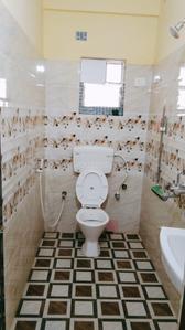 Bathroom Image of 1400 Sq.ft 3 BHK Apartment / Flat for sale in Koyla Vihar, Kaikhali Kolkata for Rs. 8400000