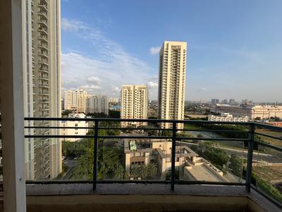 Balcony Image of 1818 Sq.ft 3 BHK Apartment / Flat for sale in DLF The Primus, Sector 82A Gurgaon for Rs. 30700000