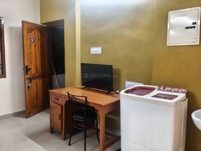 Hall Image of 600 Sq.ft 1 BHK Independent House for rent in Aminjikarai Chennai for Rs. 25000