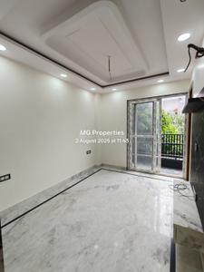 Hall Image of 790 Sq.ft 2 BHK Builder Floor for sale in Shalimar Bagh New Delhi for Rs. 12100000