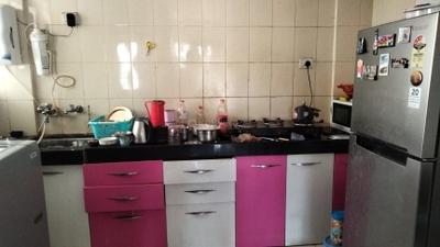 Kitchen Image of 1050 Sq.ft 2.5 BHK Apartment / Flat for rent in Gulmohar City, Kharadi Pune for Rs. 32000