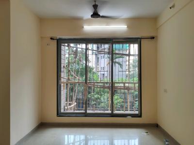 Living Room Image of 630 Sq.ft 1 BHK Apartment / Flat for sale in Crystal Fiama NX, Kasarvadavali Thane for Rs. 4500000