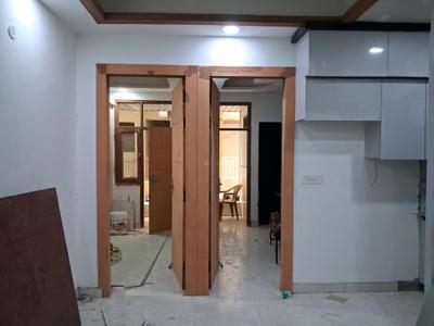 Living Room Image of 1050 Sq.ft 2 BHK Apartment / Flat for sale in Sector 73 Noida for Rs. 3900050