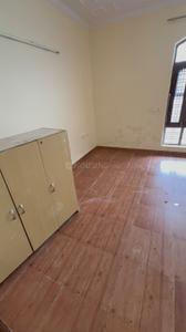 Bedroom Image of 3150 Sq.ft 4 BHK Builder Floor for rent in Kesar Luxury Floors , Sector 9 Faridabad for Rs. 36000