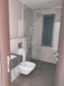 Image of 2000 Sq.ft 4 BHK Apartment / Flat for rent in Piramal Mahalaxmi, Worli, Mumbai for Rs. 380000