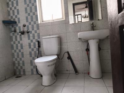 Image of 1234 Sq.ft 2 BHK Apartment / Flat for rent in Logix Blossom Greens, Sector 143, Noida for Rs. 27000
