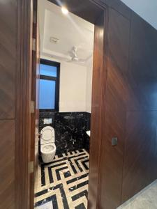 Bedroom Image of 3600 Sq.ft 4 BHK Builder Floor for sale in Vasant Vihar New Delhi for Rs. 145000000