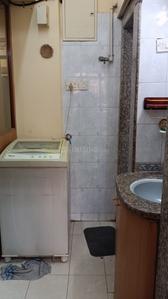 Bathroom Image of 861 Sq.ft 2 BHK Apartment / Flat for rent in Mahim Mumbai for Rs. 80000