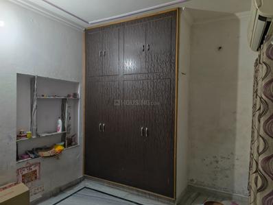 Bedroom Image of 1800 Sq.ft 2.5 BHK Builder Floor for rent in Tonk Road Jaipur for Rs. 15000