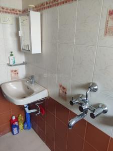 Bathroom Image of 1625 Sq.ft 3 BHK Apartment / Flat for rent in Narayanguda Hyderabad for Rs. 37000