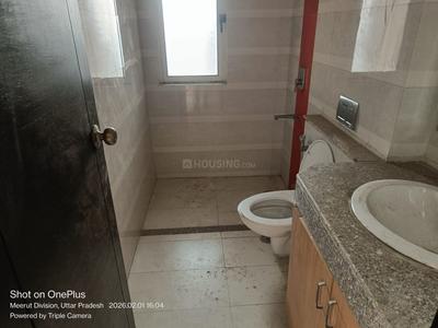 Bathroom Image of 2500 Sq.ft 3 BHK Apartment / Flat for sale in Jaypee The Imperial Court, Sector 128 Noida for Rs. 42500000