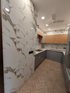 Kitchen Image of 2000 Sq.ft 3 BHK Builder Floor for sale in Defence Colony New Delhi for Rs. 85000000