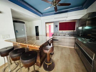 Kitchen Image of 6200 Sq.ft 5 BHK Penthouse for rent in Riviera Elegance, Prahlad Nagar Ahmedabad for Rs. 250000
