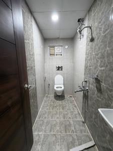 Bathroom Image of 2500 Sq.ft 3 BHK Apartment / Flat for rent in Kondapur Hyderabad for Rs. 52000
