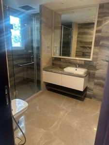 Bathroom Image of 2700 Sq.ft 4 BHK Builder Floor for sale in Green Park New Delhi for Rs. 80000000