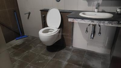 Image of 1230 Sq.ft 2 BHK Apartment / Flat for rent in Puravankara Palm Beach, Kyalasanahalli, Bengaluru for Rs. 43500