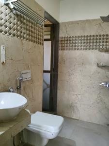Common Bathroom Image of 550 Sq.ft 1 BHK Apartment / Flat for sale in Mulund East Mumbai for Rs. 9500000