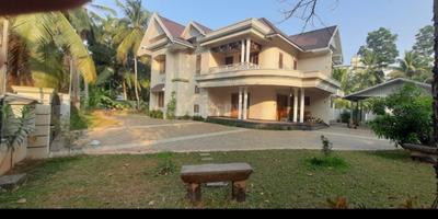 Image of 3100 Sq.ft 3 BHK Independent House for sale in Vyttila, Kochi for Rs. 81300000