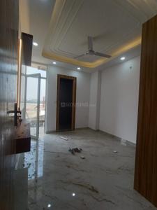 Bedroom Image of 1500 Sq.ft 3 BHK Apartment / Flat for sale in Sector 122 Noida for Rs. 6000000