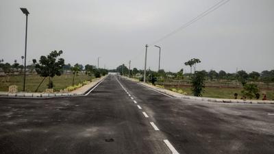 Image of 1200 Sq.ft Residential Plot / Land for sale in SIS Golden Gate, Chinna Irumbedu, Chennai for Rs. 2760000