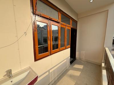 Balcony Image of 4200 Sq.ft 8 BHK Independent House for sale in Susuwahi Varanasi for Rs. 30000000