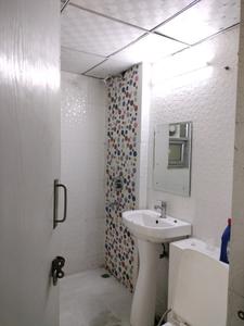 Common Bathroom Image of 2000 Sq.ft 3 BHK Apartment / Flat for sale in Vikram Golf View Condos by Vikram Properties And Builder, Sector 19 Dwarka New Delhi for Rs. 40000000