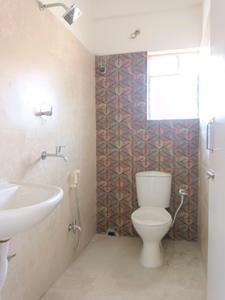 Common Bathroom Image of 879 Sq.ft 2 BHK Apartment / Flat for sale in Narendrapur Kolkata for Rs. 4200000