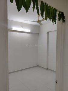 Bedroom Image of 750 Sq.ft 2 BHK Apartment / Flat for rent in Jhamtani Ace Aastha Building B, Charholi Budruk Pune for Rs. 16000