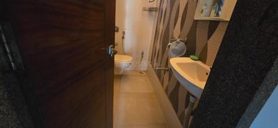 Bathroom Image of 1300 Sq.ft 3 BHK Apartment / Flat for sale in Pratik Gems, Kamothe Navi Mumbai for Rs. 19000000