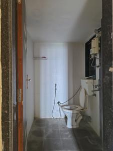 Common Bathroom Image of 650 Sq.ft 1 BHK Apartment / Flat for sale in Parikh Paradise Park by Parikh Group, Virar West Virar for Rs. 4000000