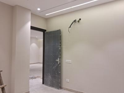 Bedroom Image of 1800 Sq.ft 3 BHK Builder Floor for sale in Paschim Vihar New Delhi for Rs. 39200000