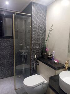 Bathroom Image of 800 Sq.ft 1 BHK Apartment / Flat for rent in Siolim Goa for Rs. 45000